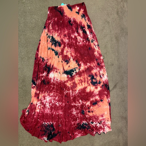 Tiare Hawaii Skirt Set - Picture 4 of 6